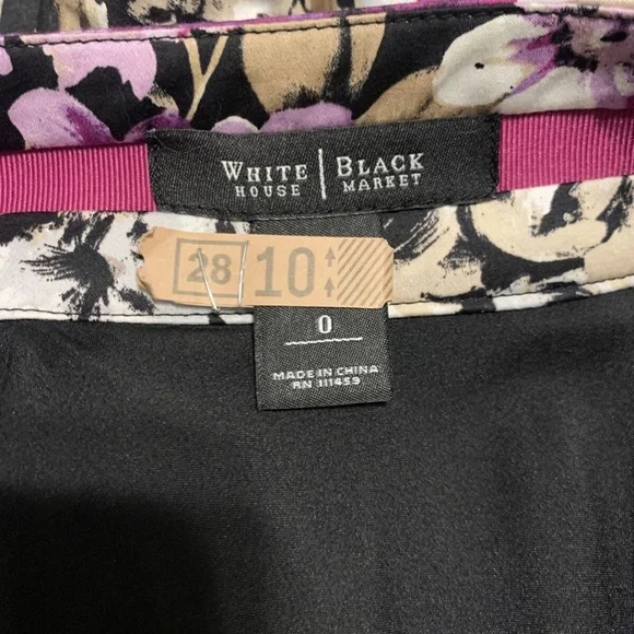 White House Black Market Purple & Lavender Floral Flare Skirt Women's Size 0 - Picture 8 of 9